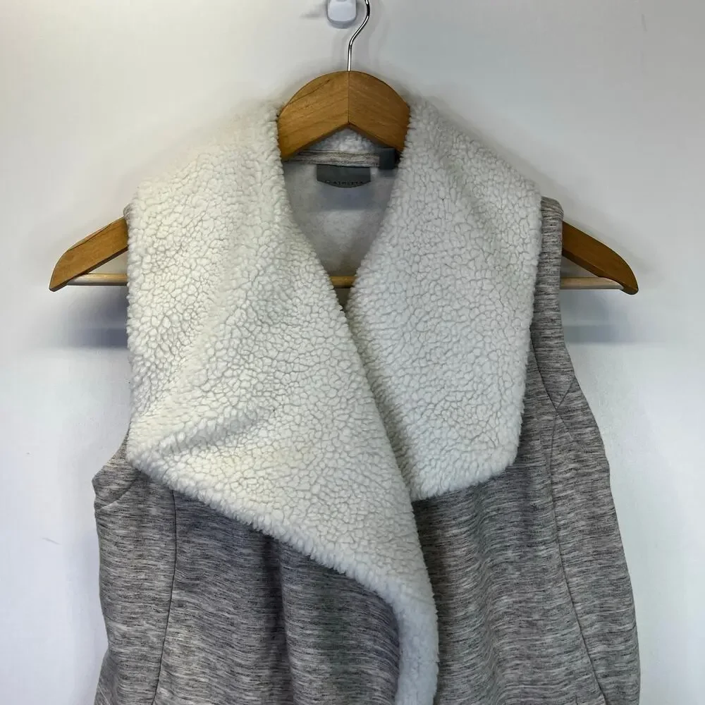 Athleta Apres Anything Sherpa vest gray white - XXS